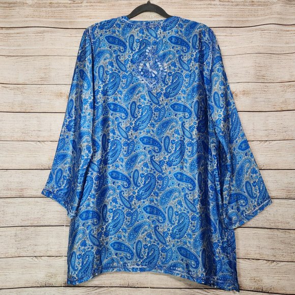 Jest Jewels Women's Size Large Blue Floral Embroidered Quarter Button Silk Blend - Picture 10 of 13